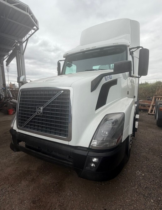 2014 Volvo VN's photo