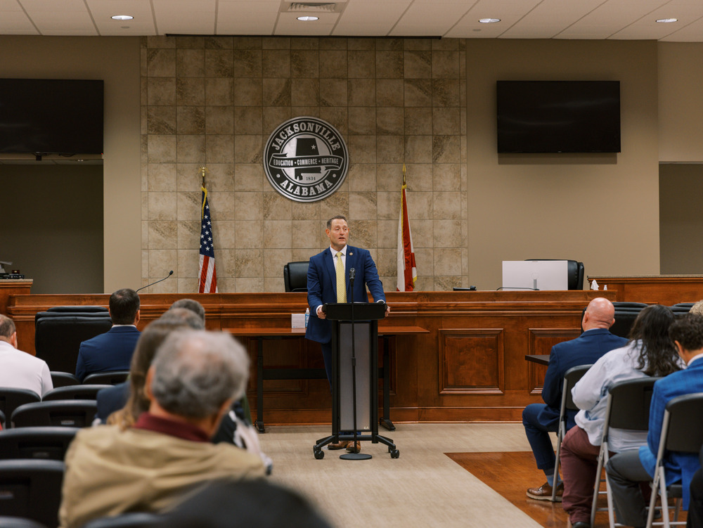 Phipps talks of Oxford police success at county forum