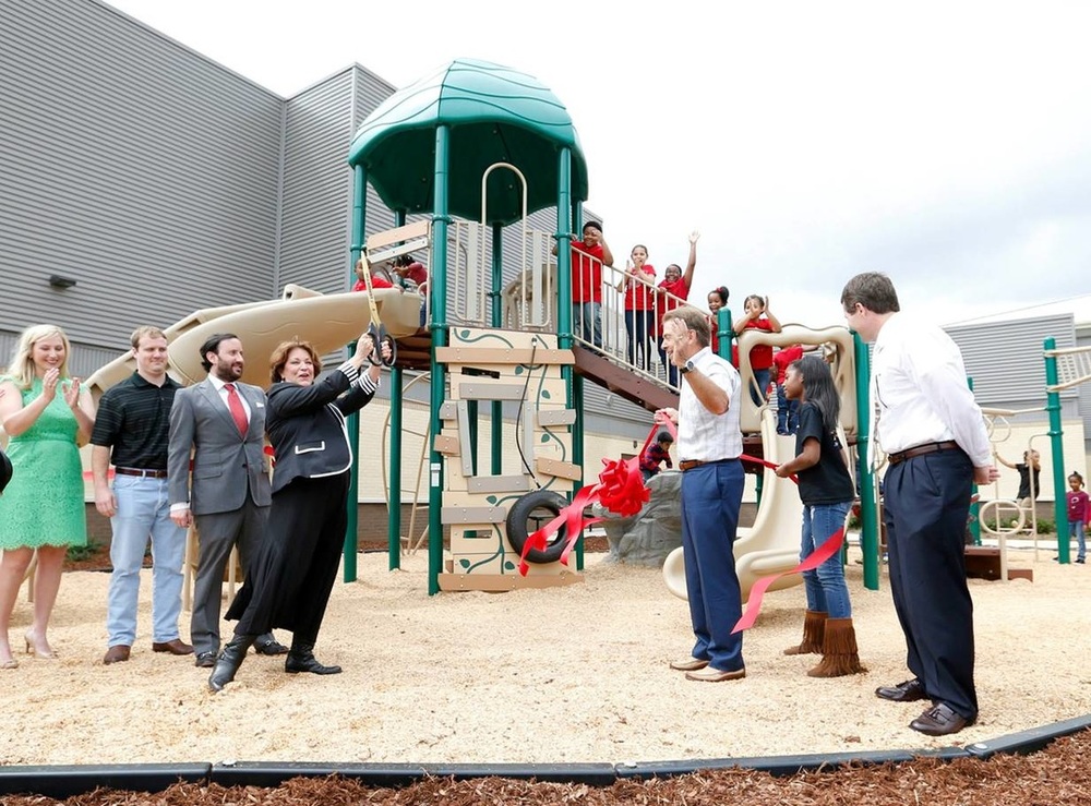 Nick's Kids Helps Rebuild a New, State-of-the-art Playground for Alberta School of Performing Arts