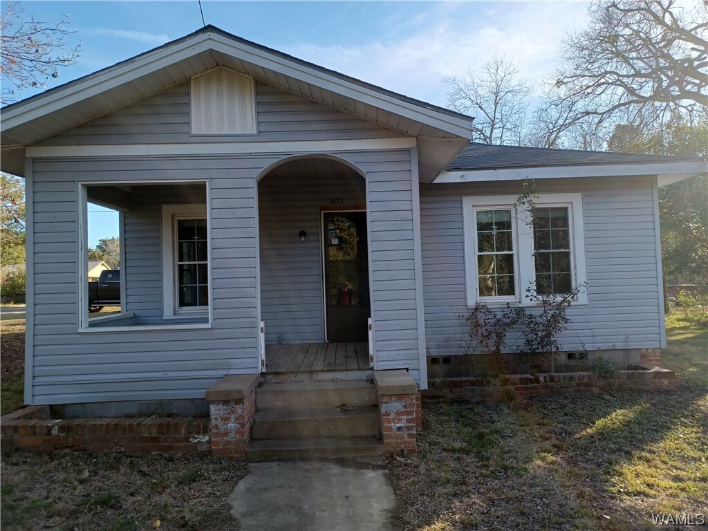 601 W Pettus Street, Demopolis Home for Sale West Alabama MLS