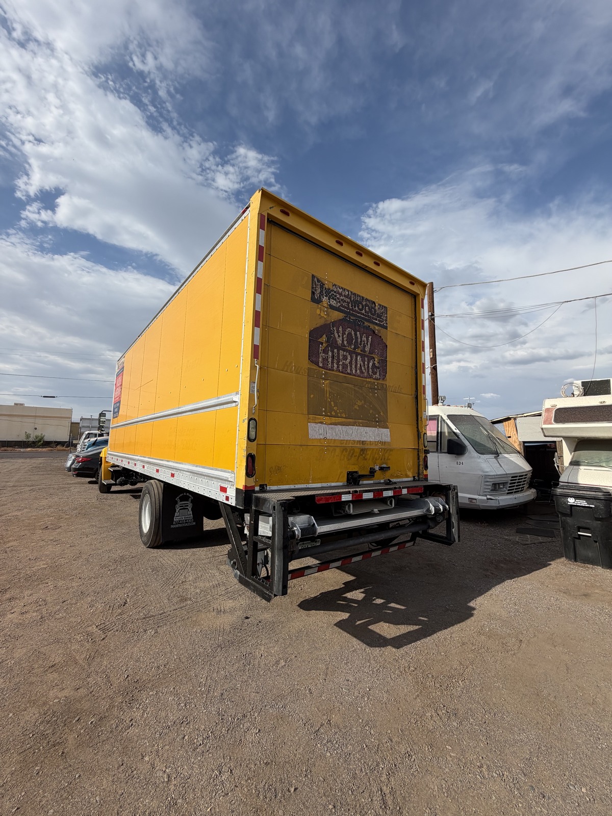 2012 Hino 268