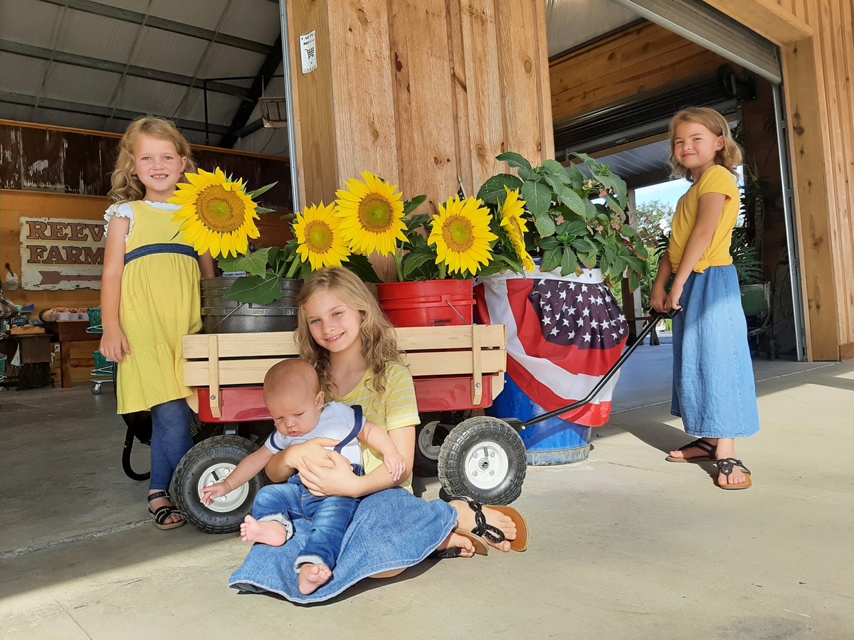 Reeves' Peach Farm Step Out Agriventure Trail