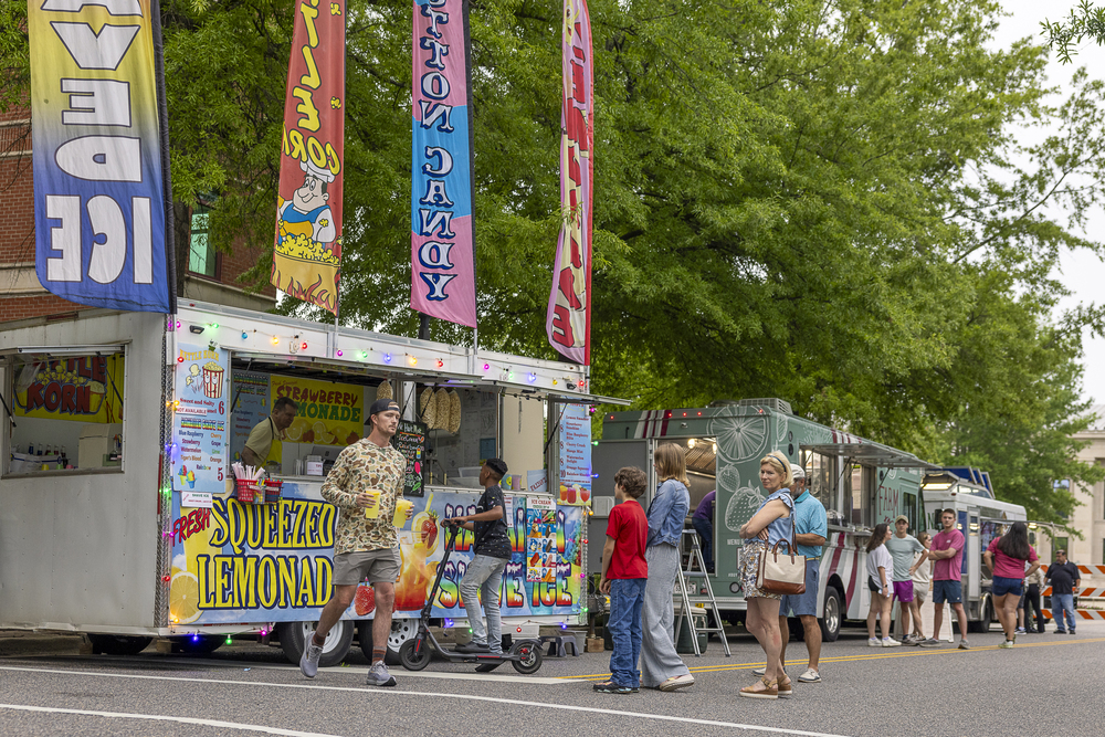 City of Tuscaloosa Accepting Live Performer and Vendor applications for Live at the Plaza