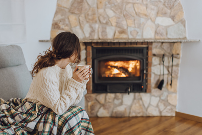 Cold Outside, Cozy Inside: Simple Energy-Saving Tips for Winter