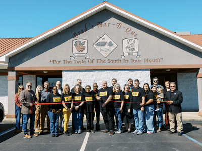 Brad’s Bar-B-Que opens under new management