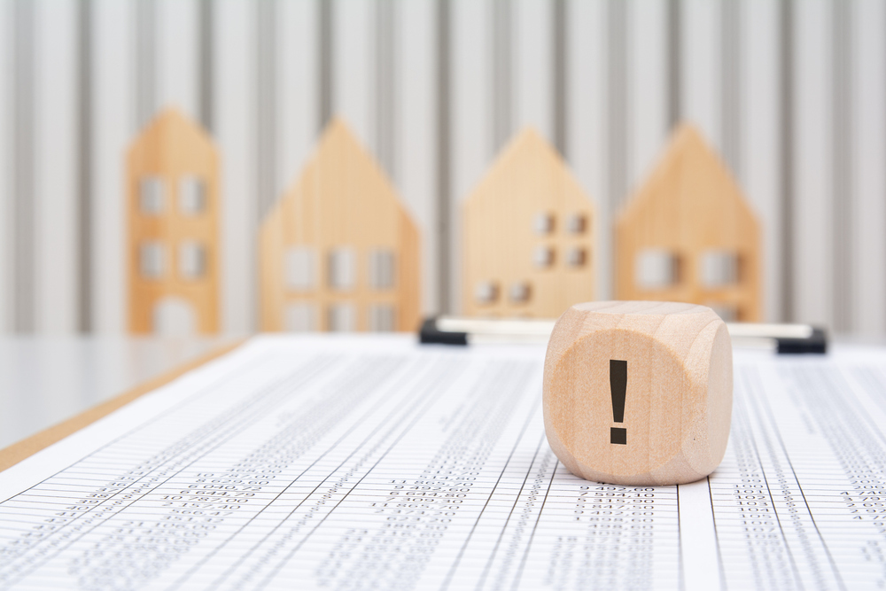 Seller Property Condition Disclosures: Benefits, Risks, and Best Practices