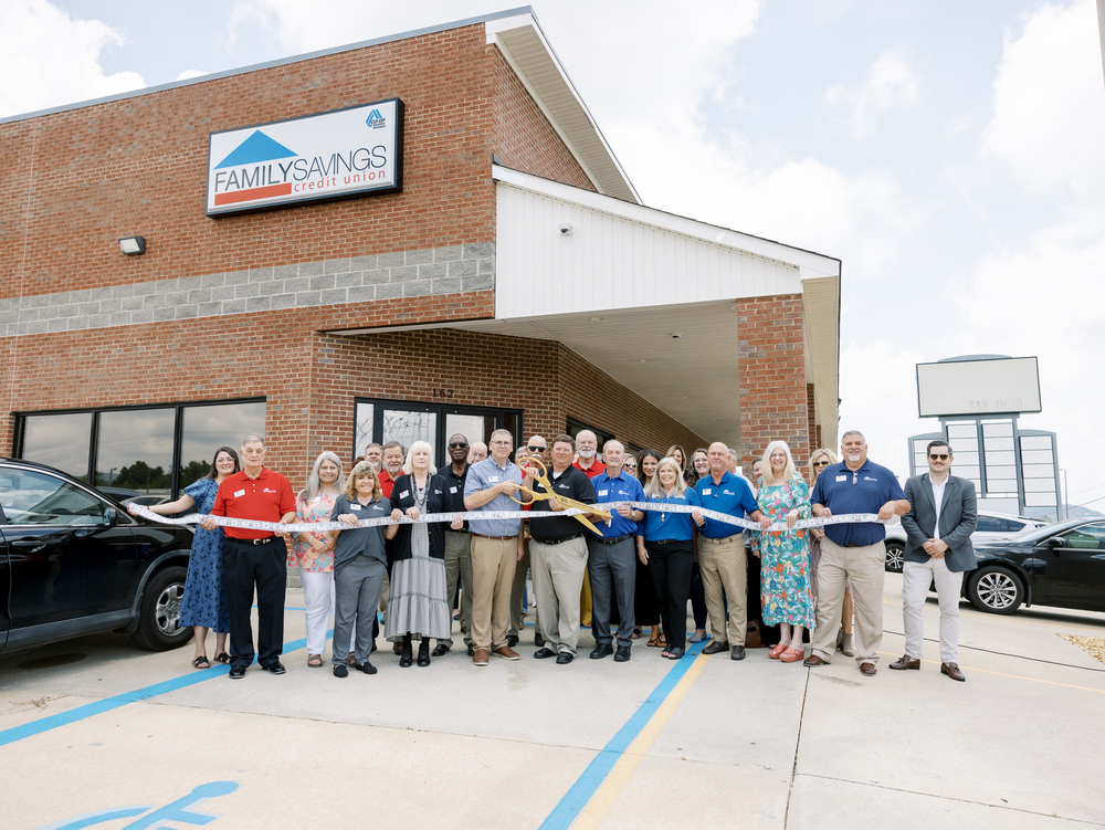 Family Savings Credit Union unveils remodeled Oxford location